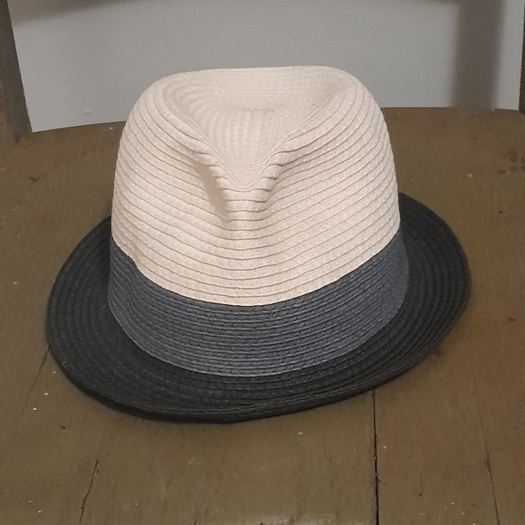 H&M unisex tricolor straw fedora hat, size 56/medium - Picture 2 of 9